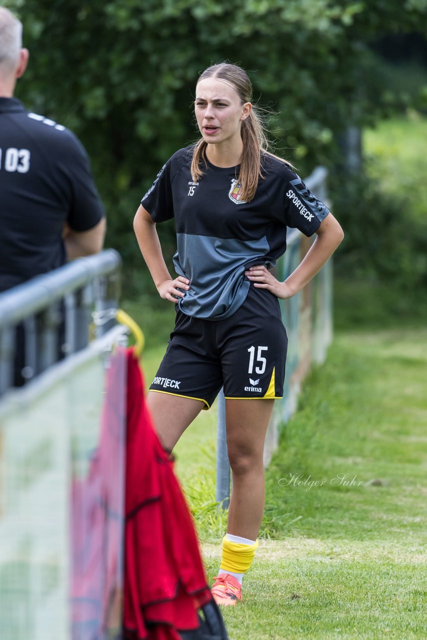 Bild 69 - F Merkur Hademarschen - SV Frisia 03 Risum-Lindholm : Ergebnis: 1:1